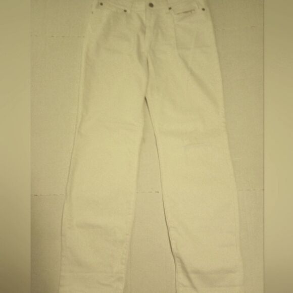 - Levi's signature mid rise skin cuff white jeans - Picture 3 of 8
